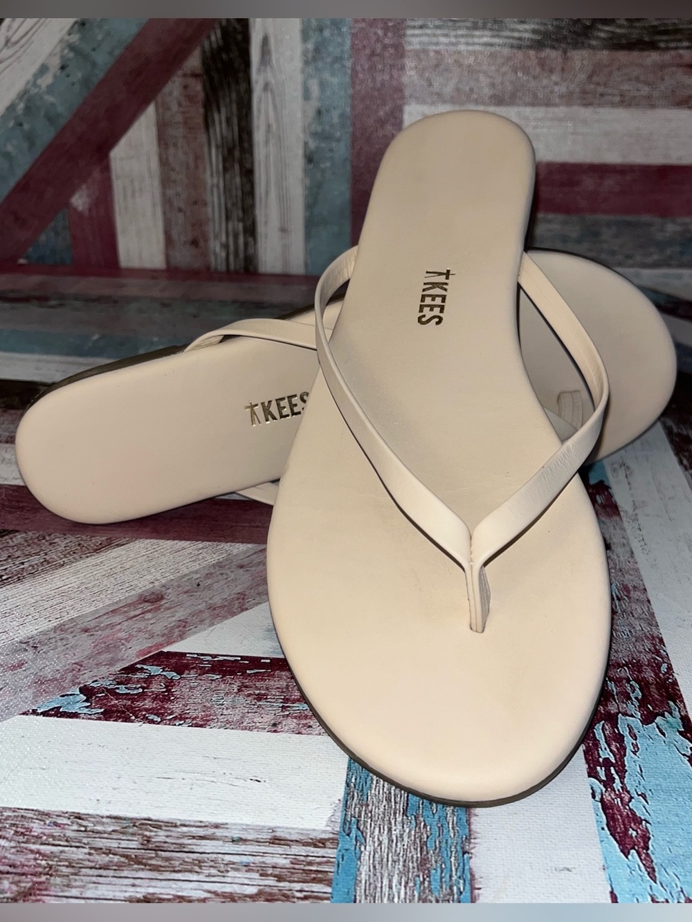 TKEES Lily Pigments Flip-Flop Sandals NEW Cream Leather Beach Vacay SZ 8